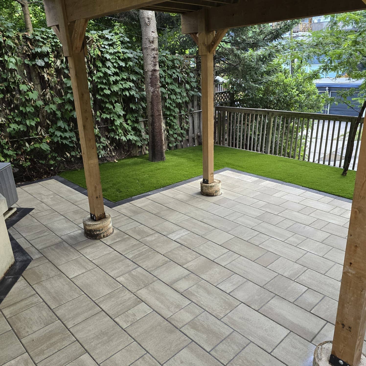 The Covered Terrace - residential project in Toronto, ON
